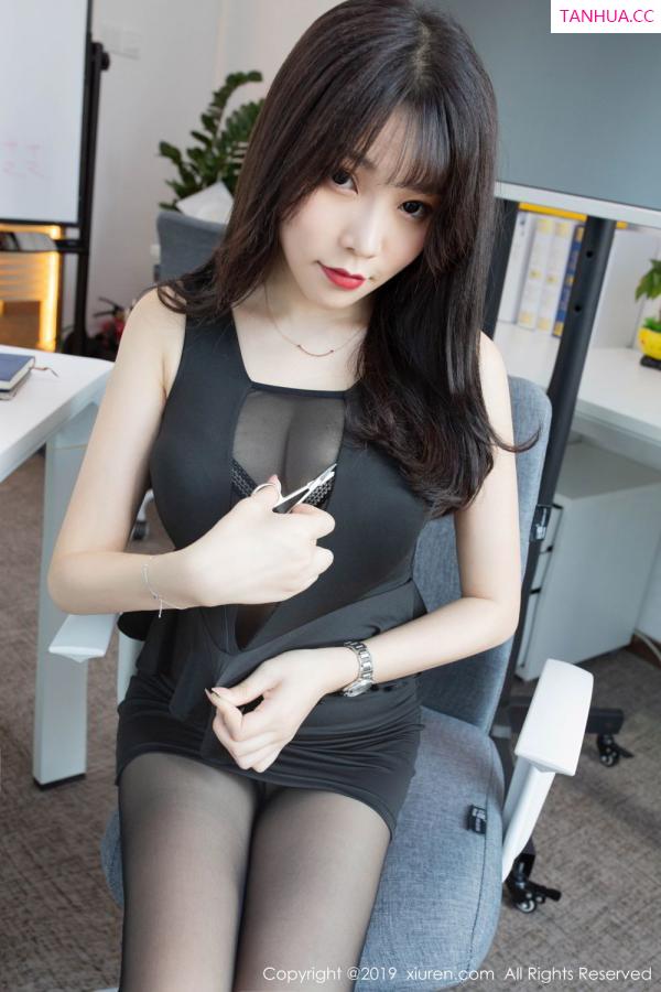 陈芝 芝芝Booty [XIUREN]高清写真图 2019.10.29 芝芝Booty第16张图片